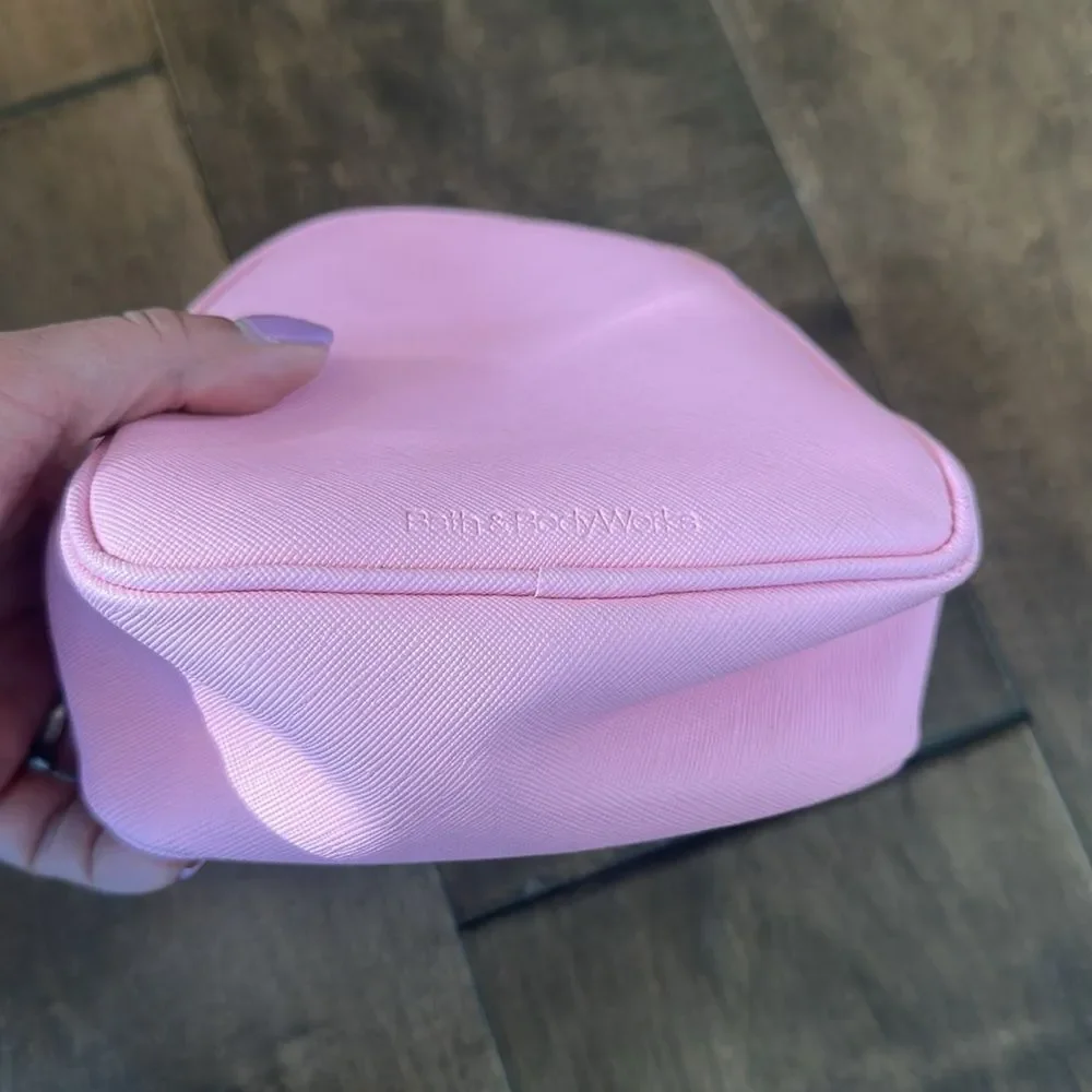 🧁 Bath & Body Works Cupcake Cosmetic Small Bag 🧴🌺
